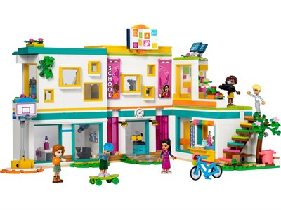 Конструктор Lego Friends Heartlake International School 985 дет. 41731 3889 - фото 568747